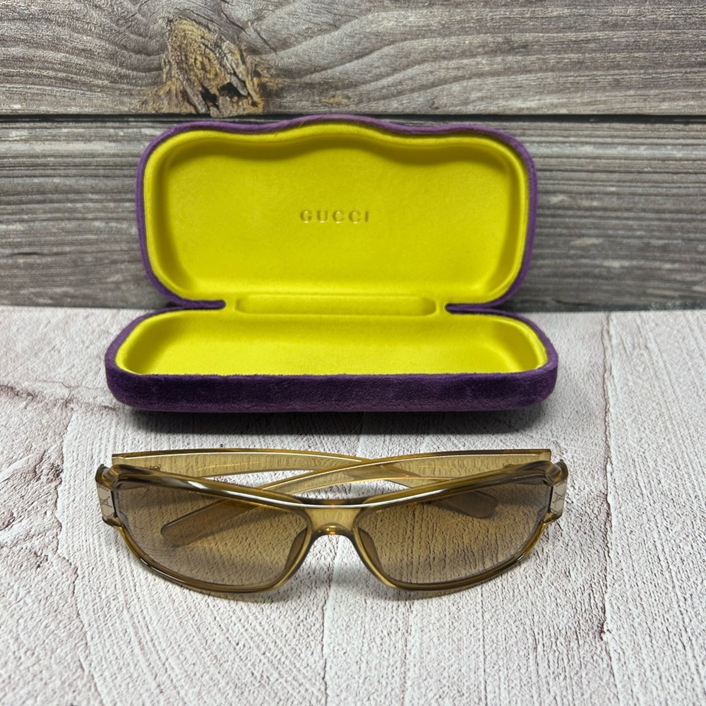 Gucci GG 2547 S Sunglasses Brown Gradient Full Rim Plastic Frame Women
